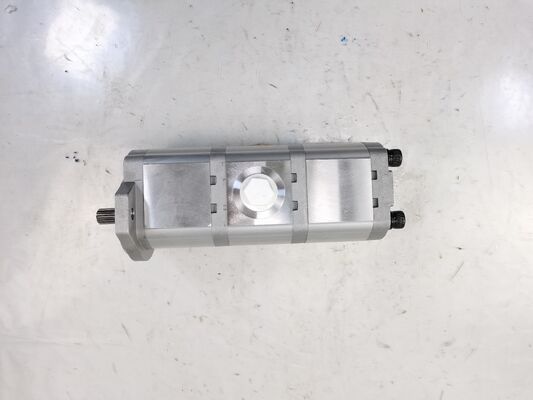 ギアポンプ 10+10+10 R 高品質のステアリングとパワー装置 オイルポンプ コマツー機械に使用される水力部品