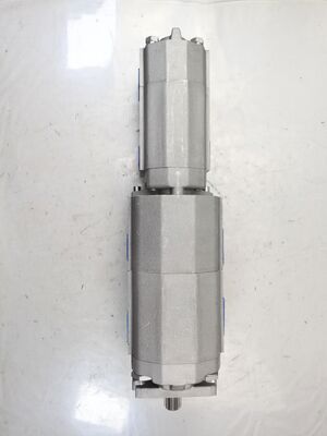 4 段階 液圧ギアポンプ 80+80+40+8 高品質 鉄とアルミニウム合金材料 建設機械工場用 液圧部品