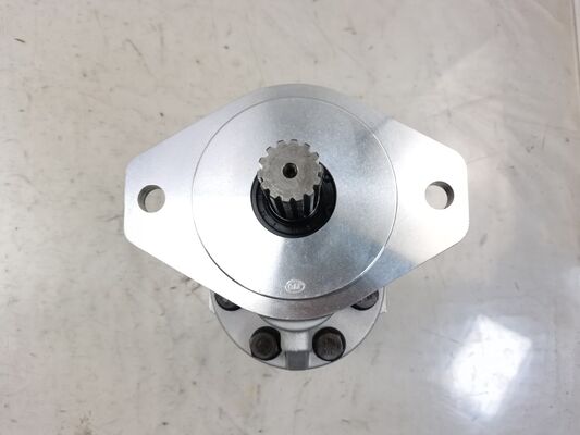 フォークリフトギアオイルポンプ 130-5643 重機用油圧ポンプ交換用アルミニウム合金ステアリングデバイス、1年間保証付き