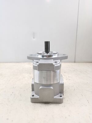 パーソナライズ 液圧ポンプ 705-11-33210 第一段階 コマツー 鋳鉄 アルミ合金 建設機械のギアポンプ OEM ODM 1 年間の保証
