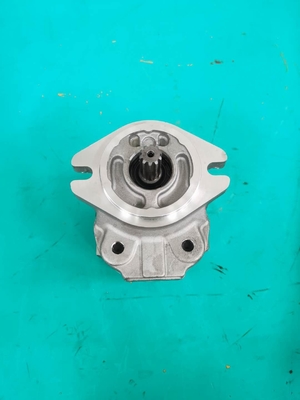 705-12-28010 SAR25小松ポンプ アッセンブリGD300A GD605A GD655A GS360の重量:4.58kgs
