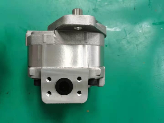 705-22-29000 SAR28 13Tモーター アッセンブリの小松の部品のブルドーザーD455A 5.75kgs