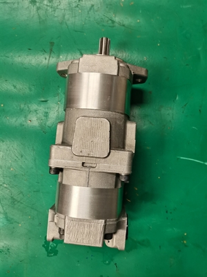 705-51-20300 SAL50+40 2+2小松の歯車ポンプの車輪の積込み機WA250の重量:13.922キログラム