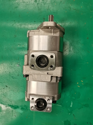 705-51-20300 SAL50+40 2+2小松の歯車ポンプの車輪の積込み機WA250の重量:13.922キログラム